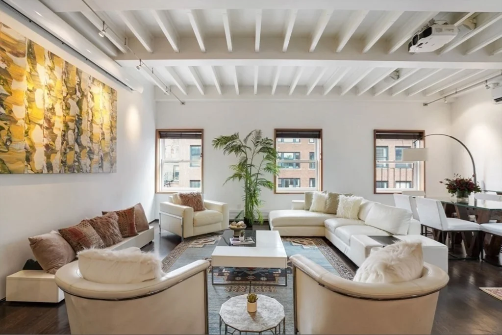 2 bed, 2 bath apartment for rent at 132 Commonwealth Unit 9PH, Back Bay — photo 5 of 27