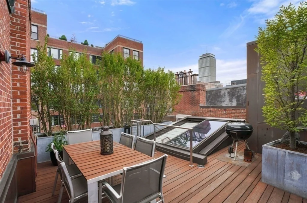 2 bed, 2 bath apartment for rent at 132 Commonwealth Unit 9PH, Back Bay — photo 20 of 27