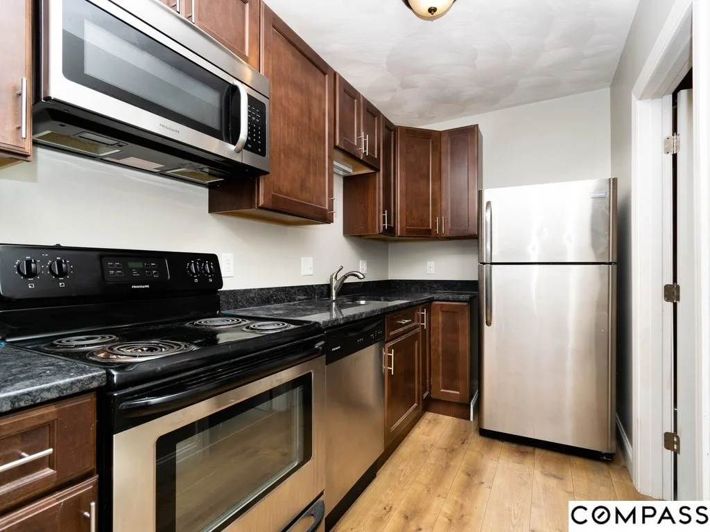 Studio bed, 1 bath apartment for rent at 132 Dolphin Ave Unit 1, Revere — photo 2 of 17