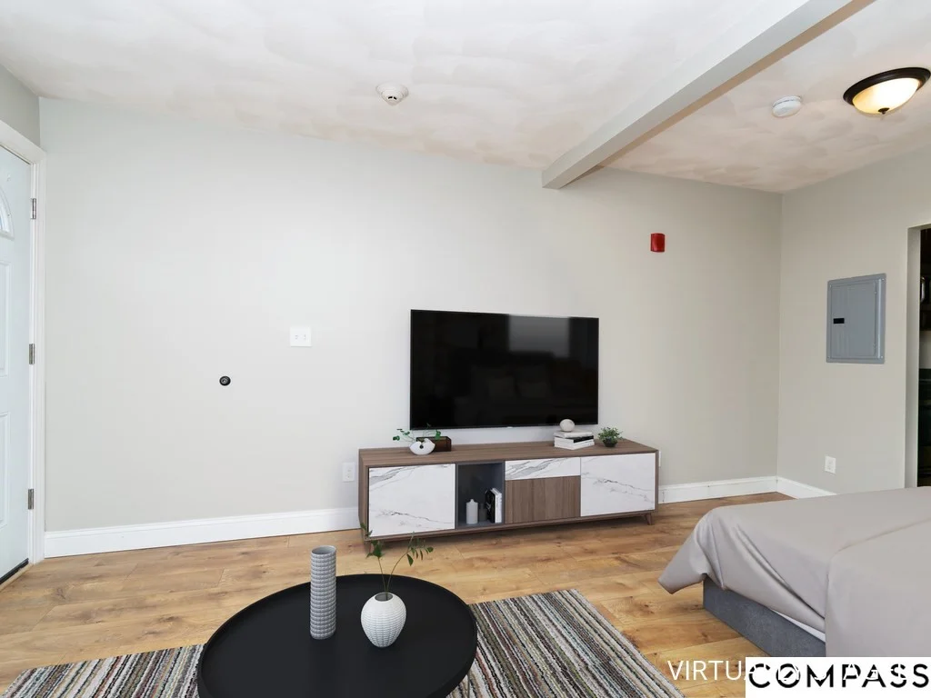 Studio bed, 1 bath apartment for rent at 132 Dolphin Ave Unit 1, Revere — photo 7 of 17