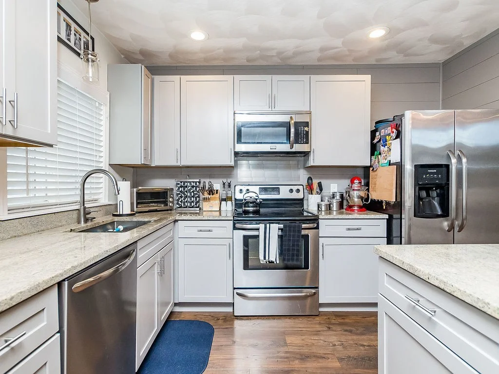 1 bed, 1 bath apartment for rent at 132 Dolphin Ave Unit 4, Beachmont