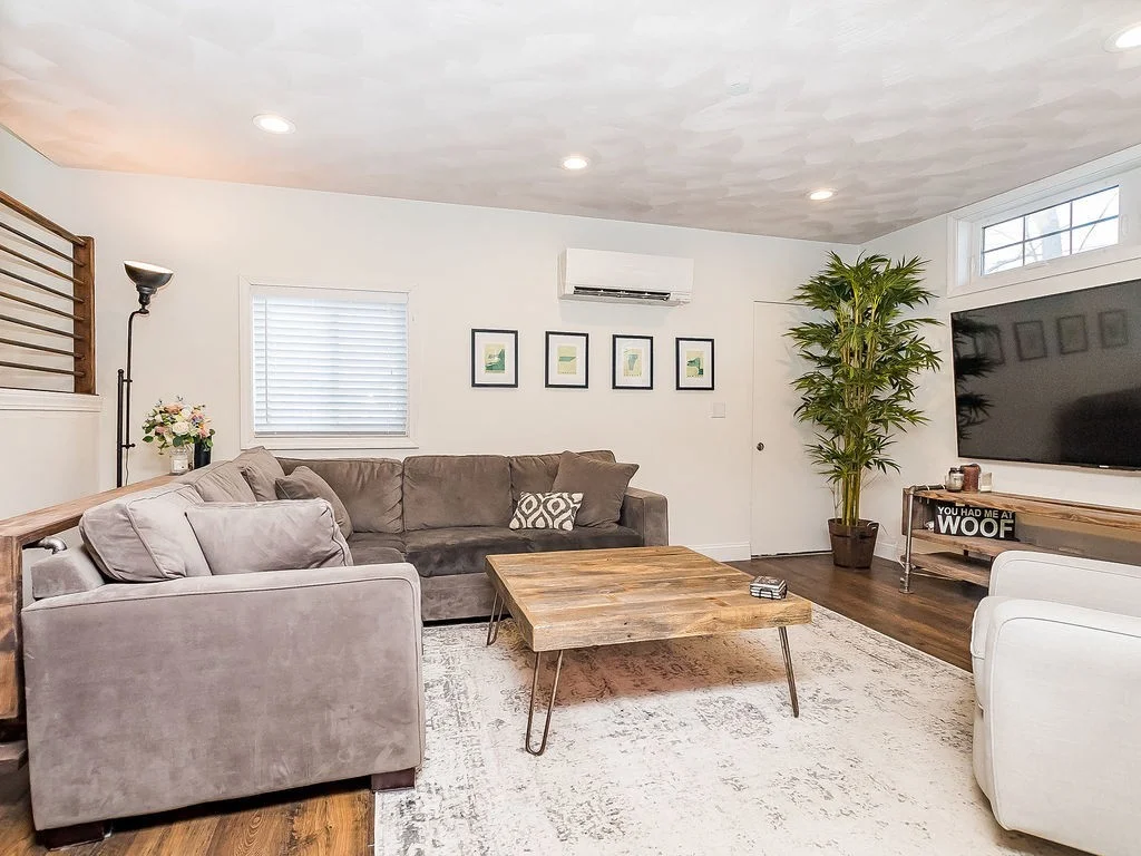 1 bed, 1 bath apartment for rent at 132 Dolphin Ave Unit 4, Beachmont — photo 6 of 21