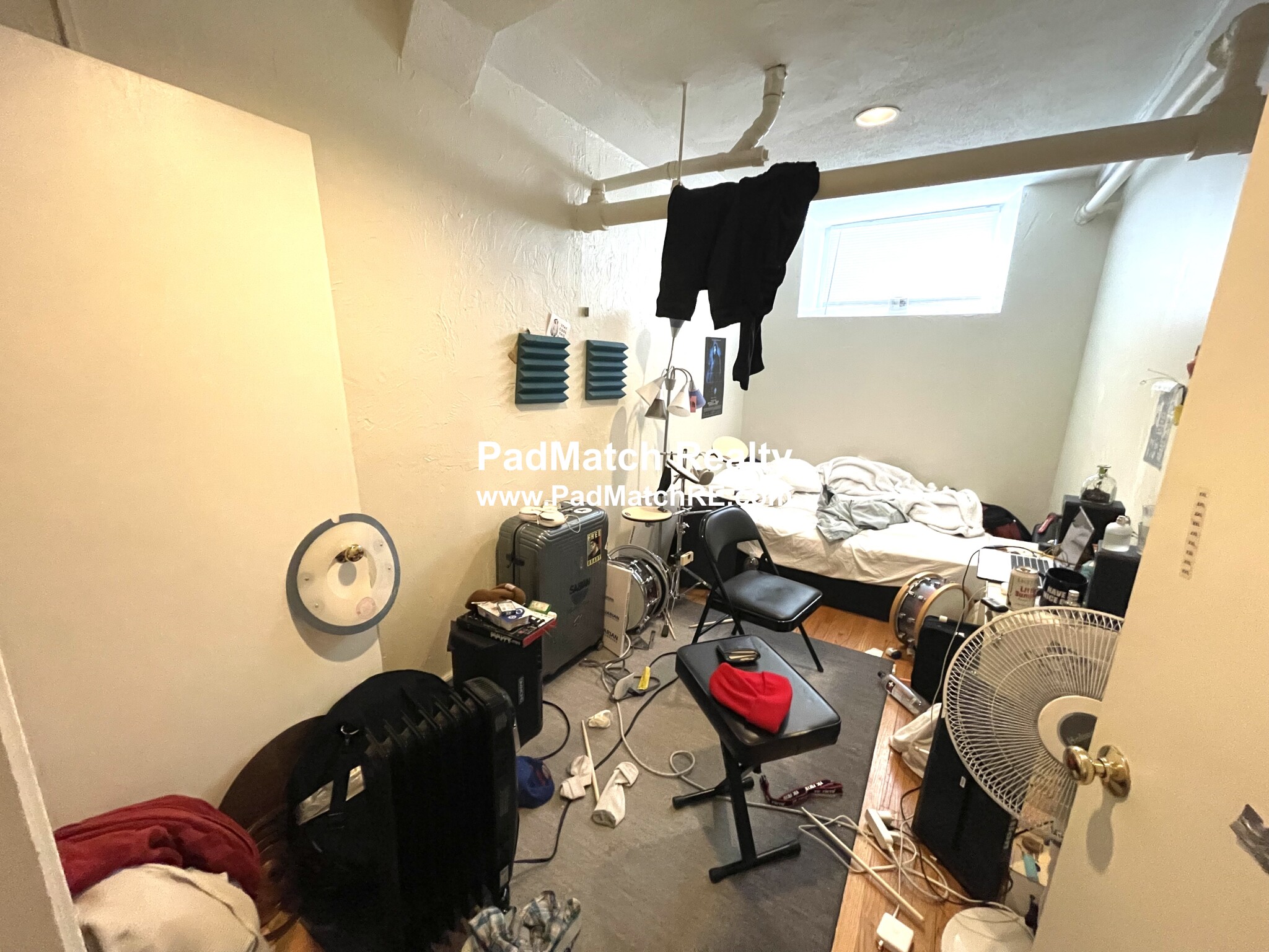 2 bed, 1 bath apartment for rent at 132 Hemenway St Unit B, Fenway — photo 2 of 14