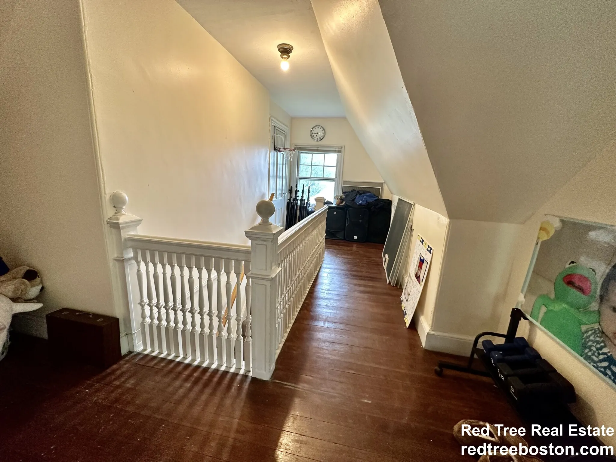 4 bed, 2 bath apartment for rent at 132 Kilsyth Rd Unit 2, Brighton — photo 16 of 19