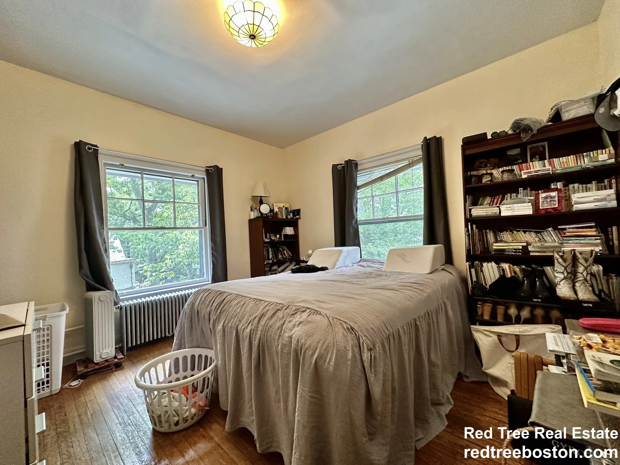 4 bed, 2 bath apartment for rent at 132 Kilsyth Rd Unit 2, Brighton — photo 6 of 19