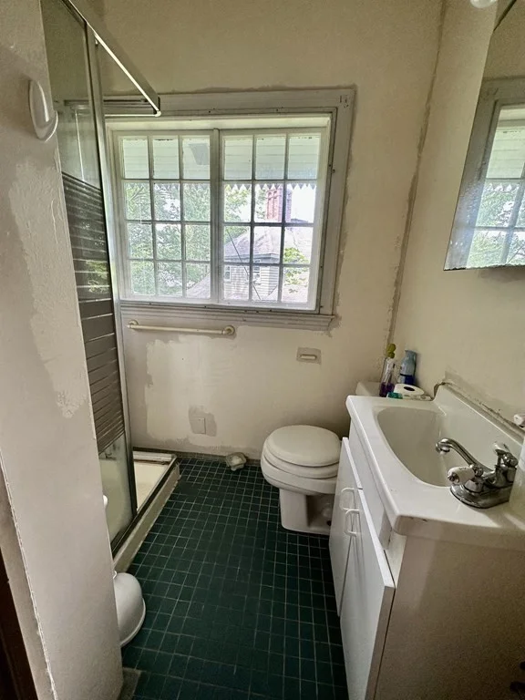4 bed, 2 bath apartment for rent at 132 Kilsyth Unit 132, Boston — photo 8 of 19