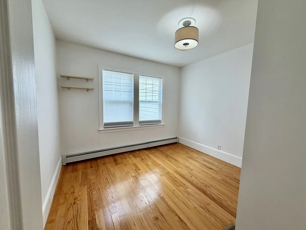 3 bed, 2 bath apartment for rent at 132 Middlesex Rd Unit 1, Chestnut Hill — photo 19 of 24