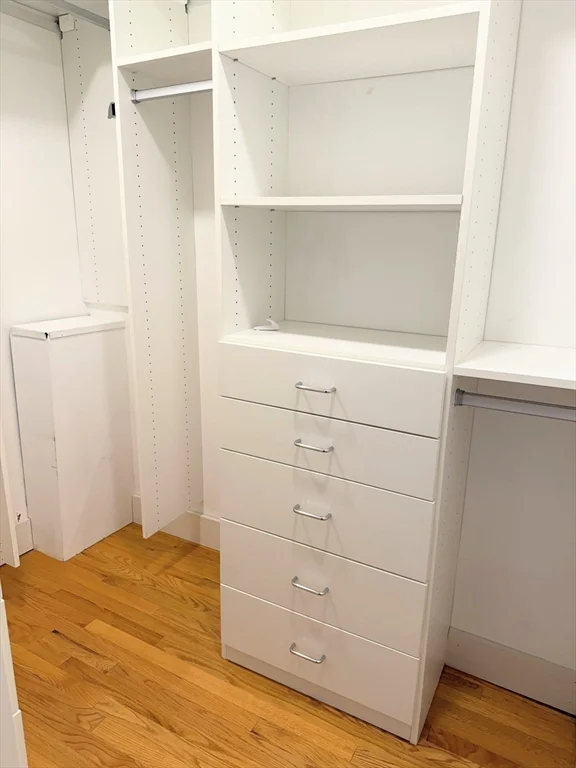 3 bed, 2 bath apartment for rent at 132 Middlesex Rd Unit 1, Chestnut Hill — photo 17 of 24
