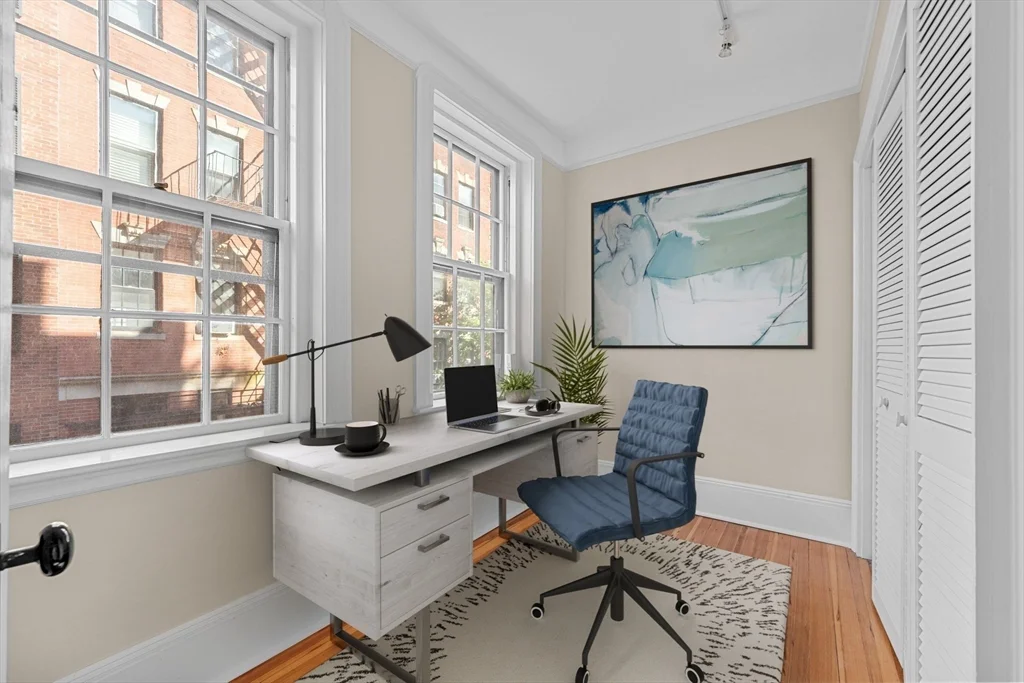 2 bed, 1 bath apartment for rent at 132 Myrtle St Unit 2, Beacon Hill — photo 11 of 15