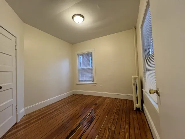 2 bed, 1 bath apartment for rent at 132 Oxford St Unit 3, Baldwin — photo 12 of 20