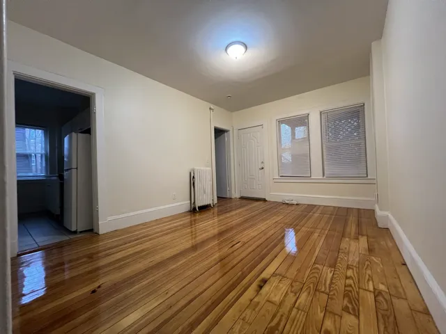 2 bed, 1 bath apartment for rent at 132 Oxford St Unit 3, Baldwin — photo 15 of 20