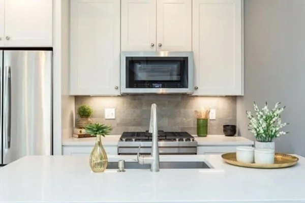 2 bed, 2 bath apartment for rent at 132 Perkins St Unit 6, East Somerville — photo 6 of 14