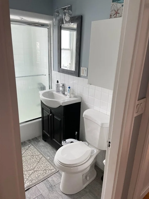 2 bed, 1 bath apartment for rent at 132 Rawson Rd Unit 132, East Arlington — photo 14 of 16