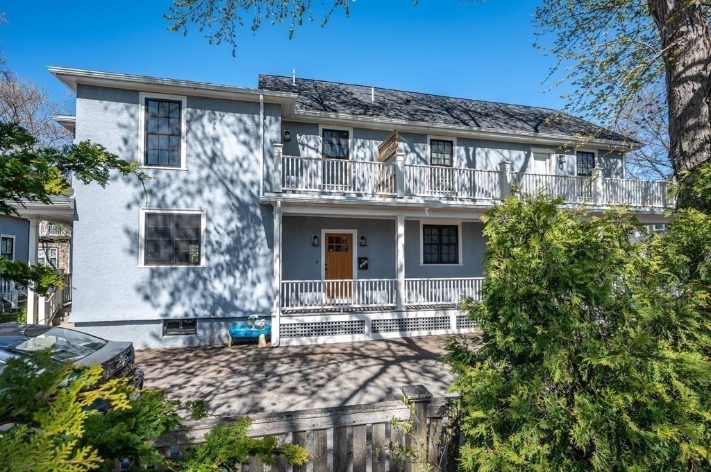 3 bed, 3 bath apartment for rent at 132 Rindge Ave Unit 1, Cambridge — photo 1 of 11