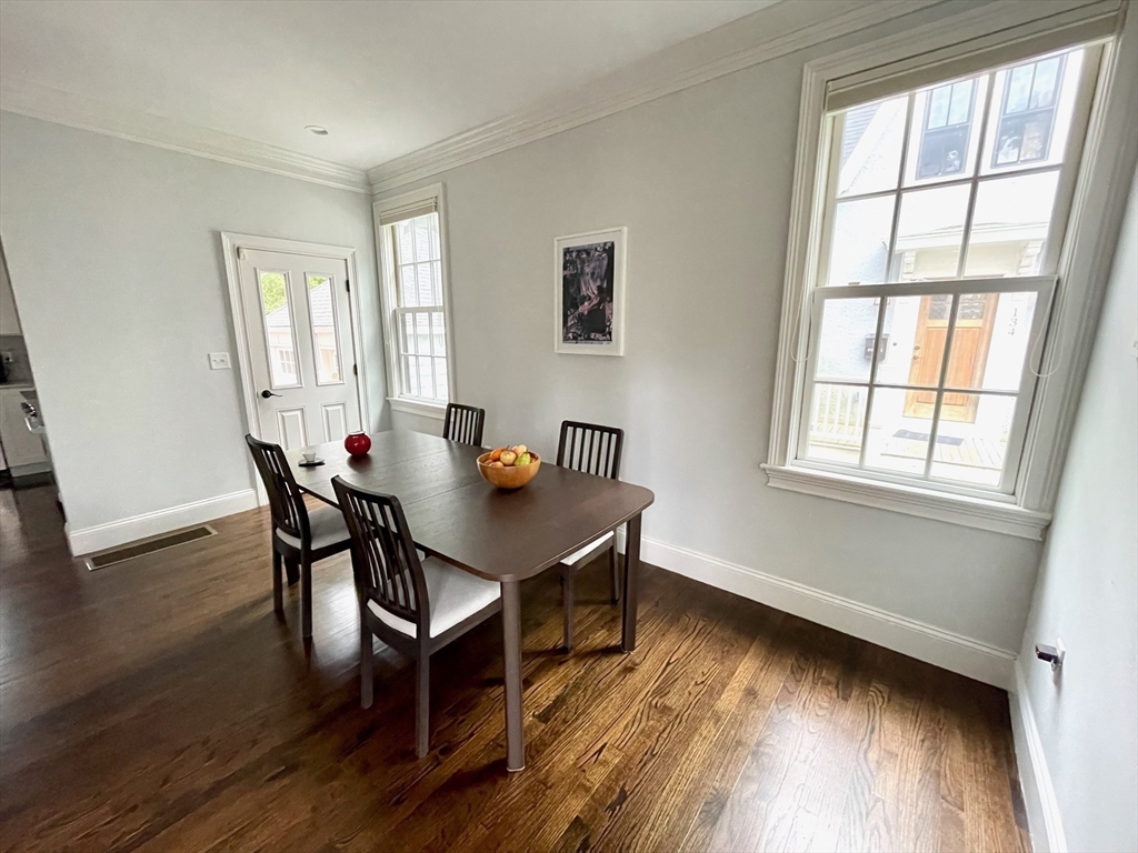 3 bed, 3 bath apartment for rent at 132 Rindge Ave Unit 1, Cambridge — photo 4 of 11