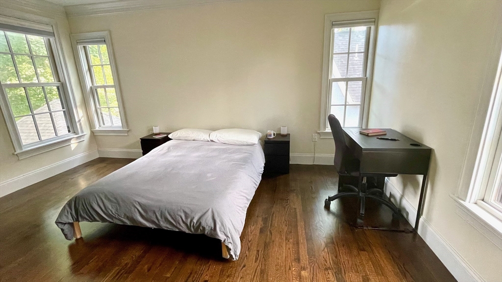 3 bed, 3 bath apartment for rent at 132 Rindge Ave Unit 1, Cambridge — photo 6 of 11