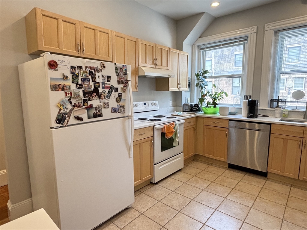 1 bed, 1 bath apartment for rent at 132 Saint Mary's St Unit 1, Fenway — photo 8 of 13