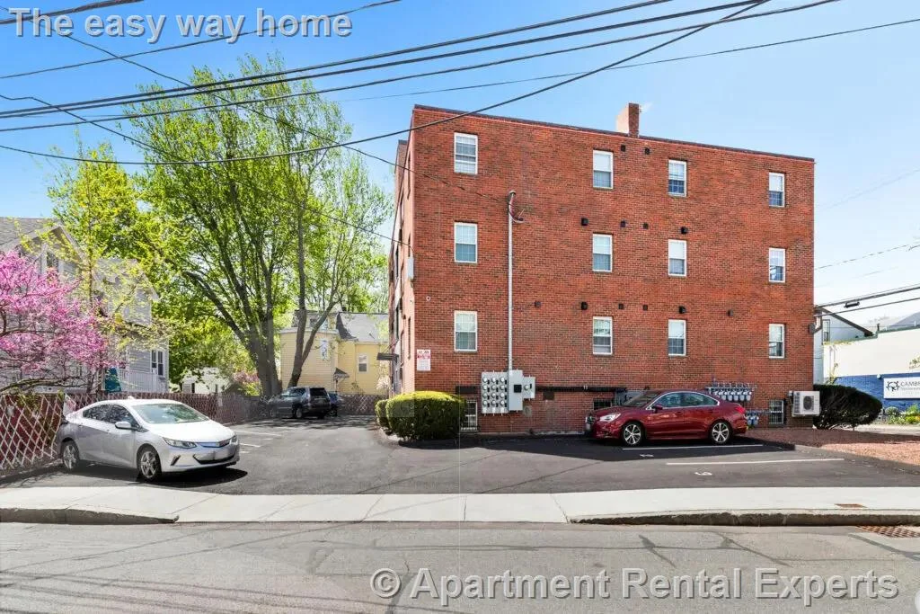 2 bed, 2 bath apartment for rent at 132 Sherman St Unit 1, North Cambridge — photo 27 of 29