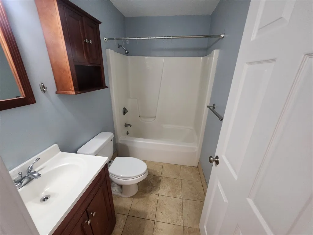 2 bed, 2 bath apartment for rent at 132 8th St Unit 1, South Boston — photo 13 of 15