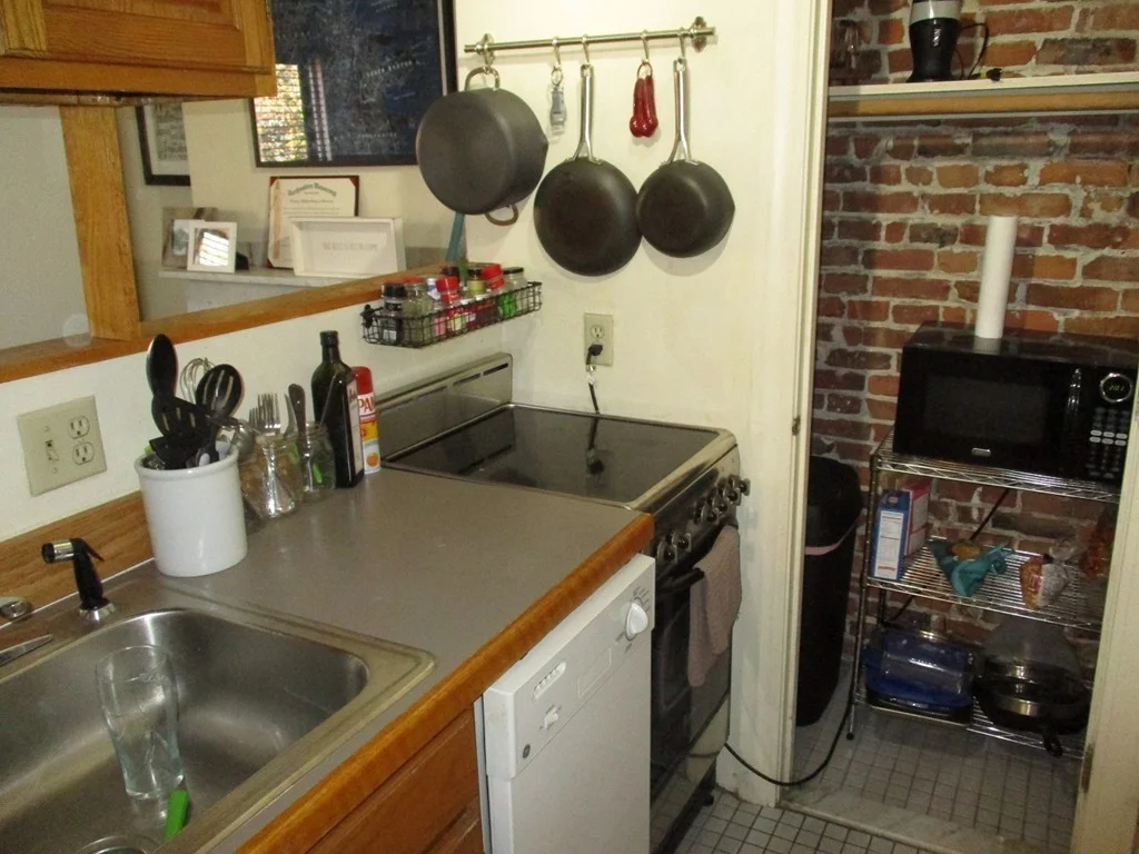 Studio bed, 1 bath apartment for rent at 132 West Concord Unit 3, South End — photo 10 of 18