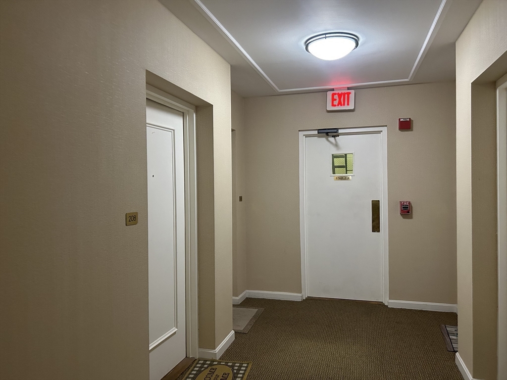 1 bed, 1 bath apartment for rent at 1321 Worcester Rd Unit 208, Framingham — photo 4 of 23