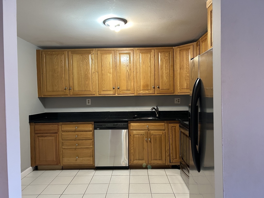 1 bed, 1 bath apartment for rent at 1321 Worcester Rd Unit 208, Framingham — photo 11 of 23