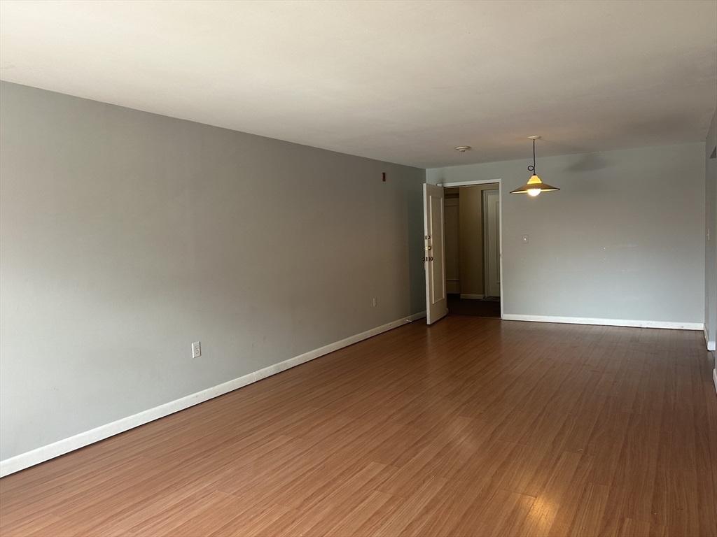 1 bed, 1 bath apartment for rent at 1321 Worcester Rd Unit 208, Framingham — photo 6 of 23