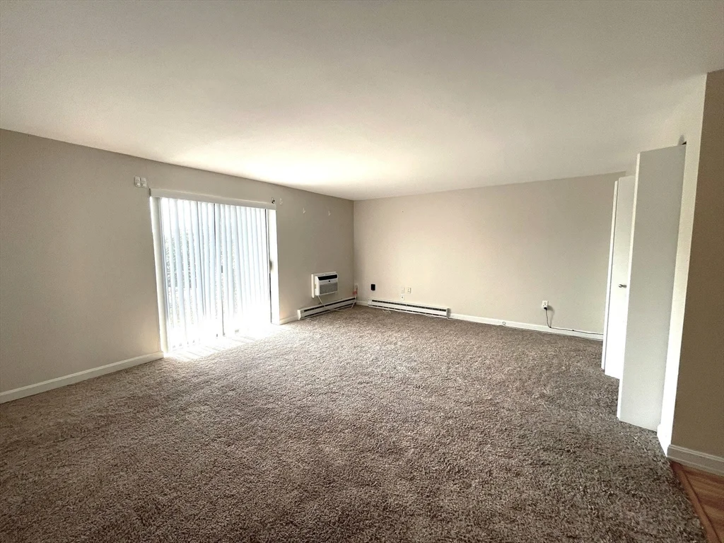 Studio bed, 1 bath apartment for rent at 1321 Worcester Rd Unit 507, Framingham — photo 4 of 19