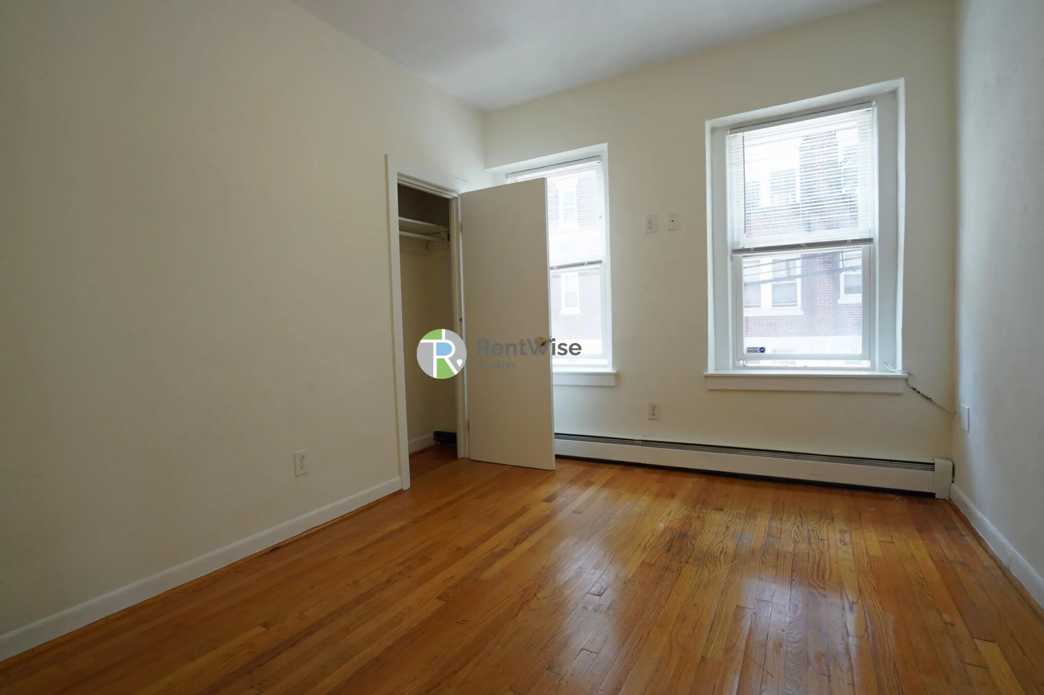 2 bed, 1 bath apartment for rent at 1322 Commonwealth Ave Unit 1, Brighton — photo 7 of 16