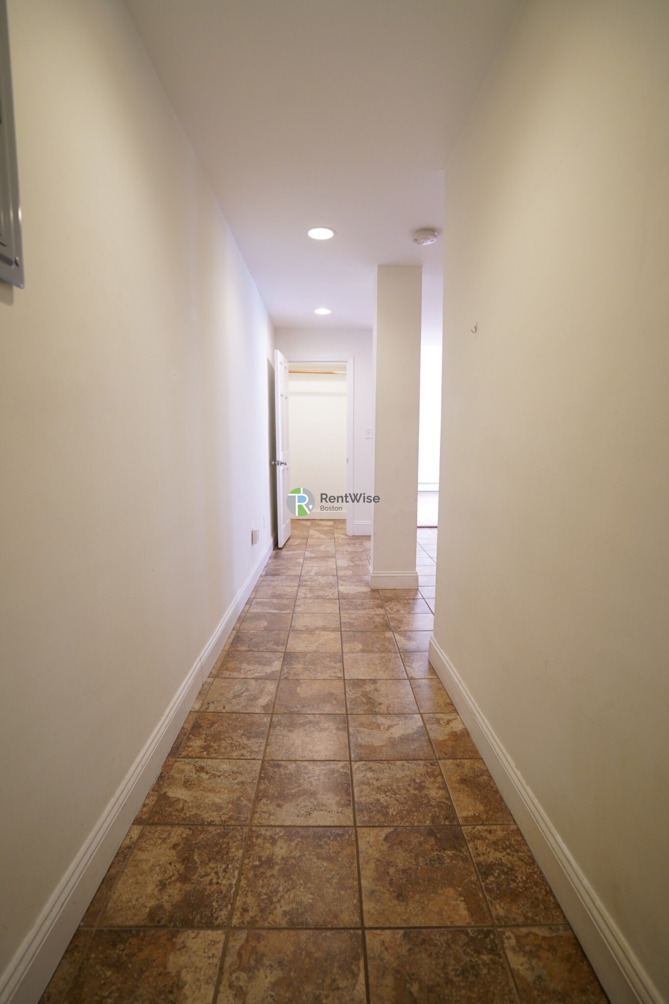 1 bed, 1 bath apartment for rent at 1322 Commonwealth Ave Unit 3A, Brighton — photo 10 of 17