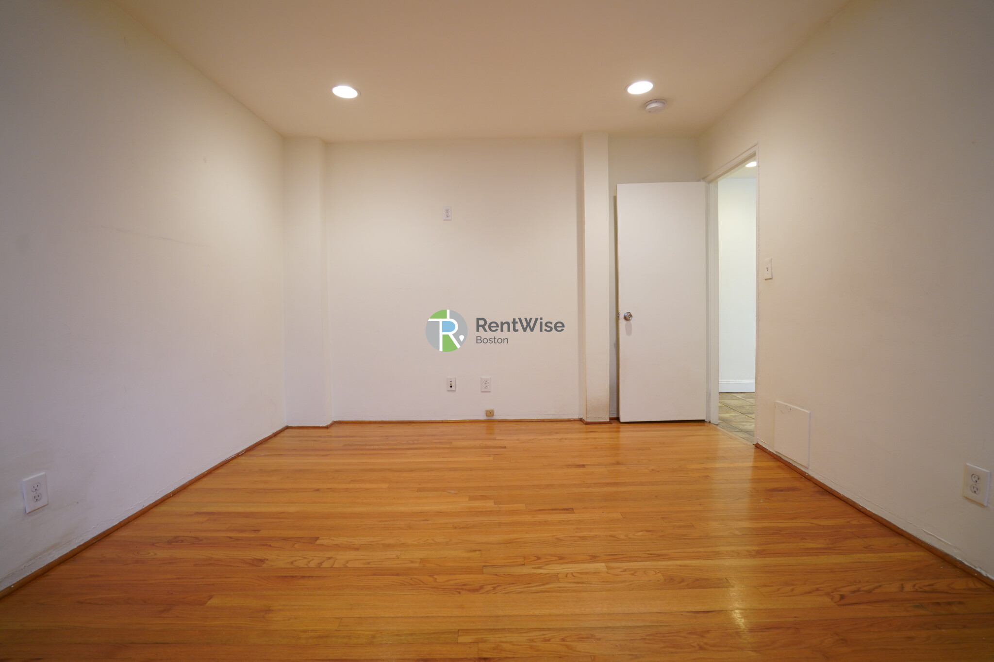 1 bed, 1 bath apartment for rent at 1322 Commonwealth Ave Unit 3A, Brighton — photo 13 of 17