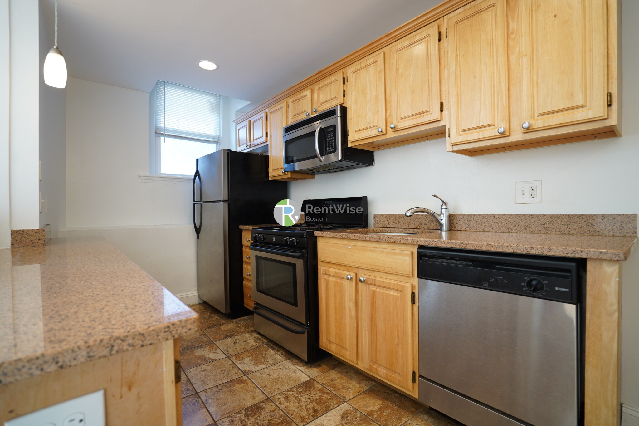 1 bed, 1 bath apartment for rent at 1322 Commonwealth Ave Unit 3A, Brighton — photo 7 of 17