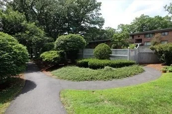1 bed, 1 bath apartment for rent at 1323 Worcester Rd Unit E7, Framingham — photo 14 of 25