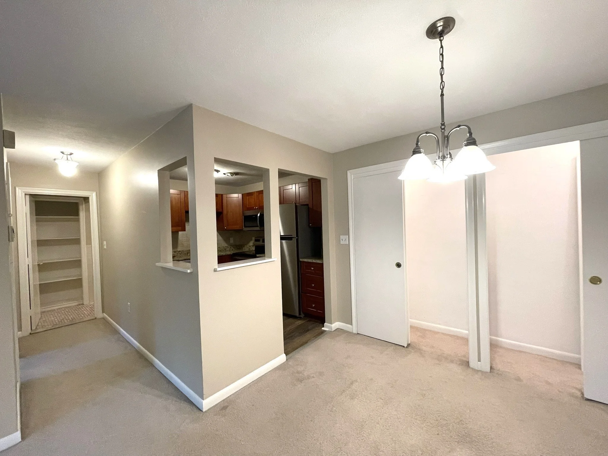 1 bed, 1 bath apartment for rent at 1323 Worcester Rd Unit E7, Framingham — photo 4 of 25