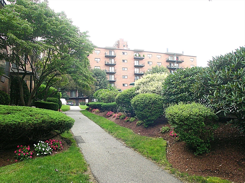 1 bed, 1 bath apartment for rent at 1323 Worcester Rd Unit E7, Framingham — photo 14 of 23