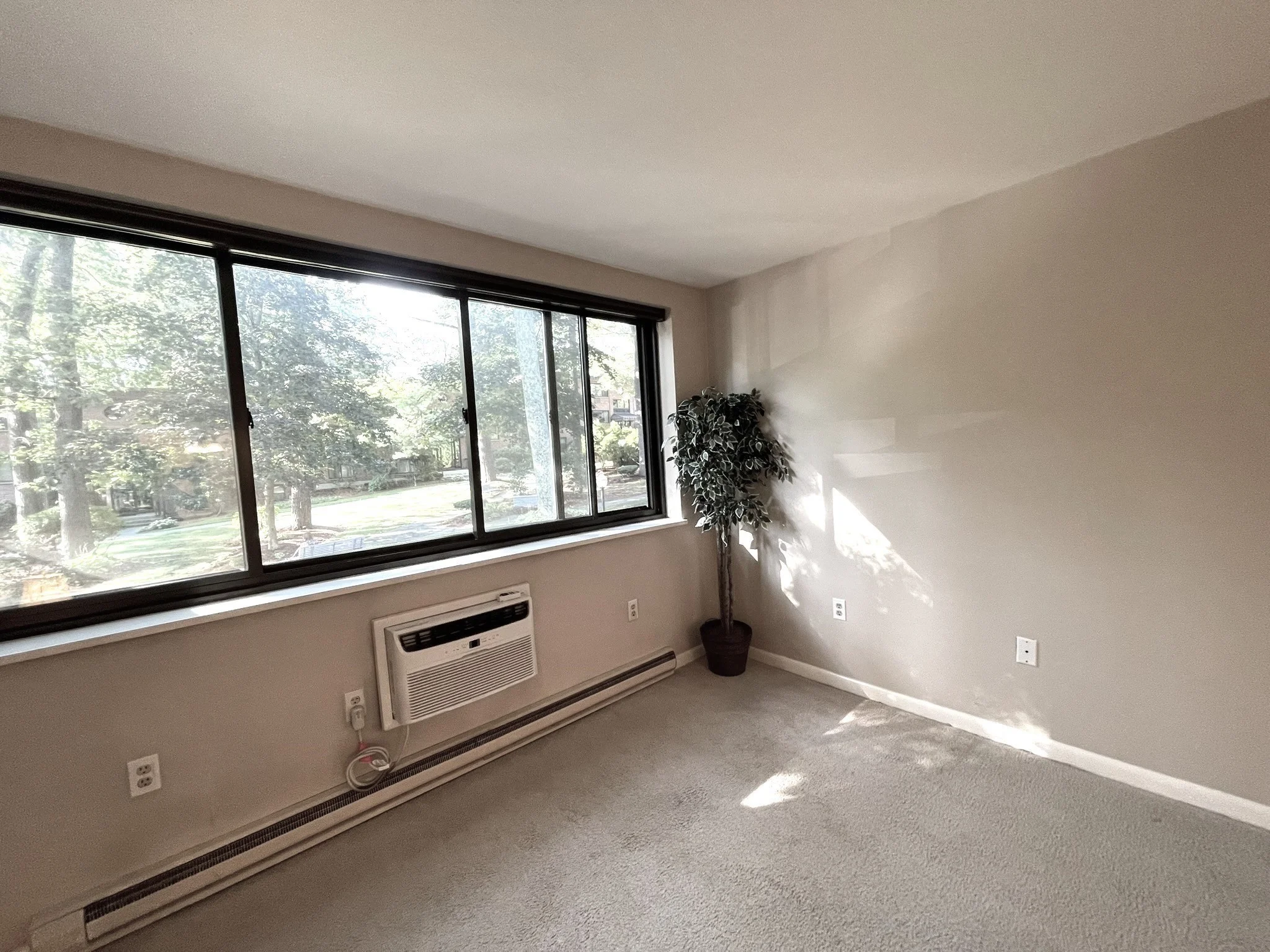 1 bed, 1 bath apartment for rent at 1323 Worcester Rd Unit E7, Framingham — photo 6 of 25