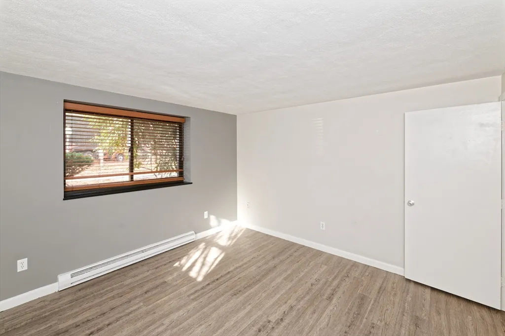 2 bed, 1 bath apartment for rent at 1325 Worcester Rd Unit A2, Framingham — photo 14 of 19