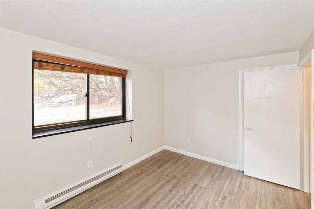 2 bed, 1 bath apartment for rent at 1325 Worcester Rd Unit A2, Framingham — photo 10 of 19