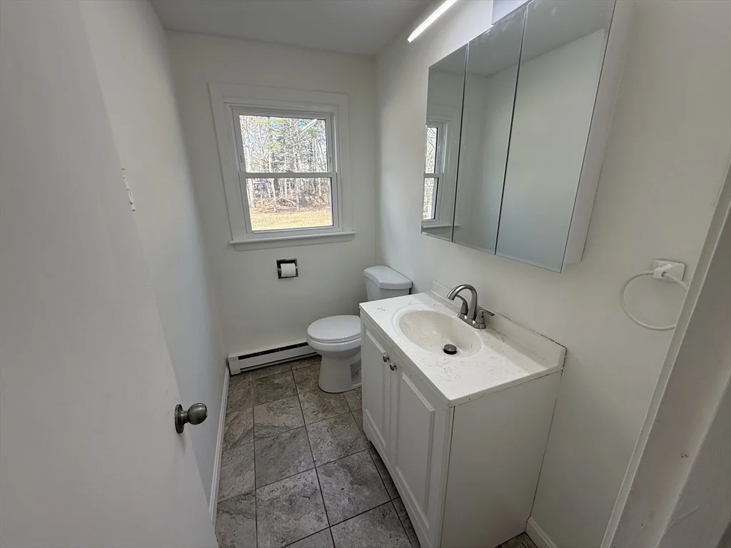 3 bed, 1 bath apartment for rent at 1328 East St Unit 0, Mansfield — photo 12 of 30