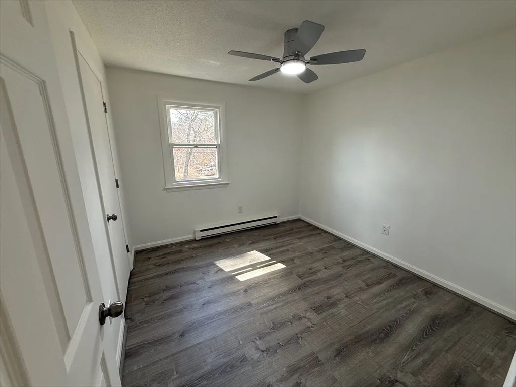 3 bed, 1 bath apartment for rent at 1328 East St Unit 0, Mansfield — photo 22 of 30