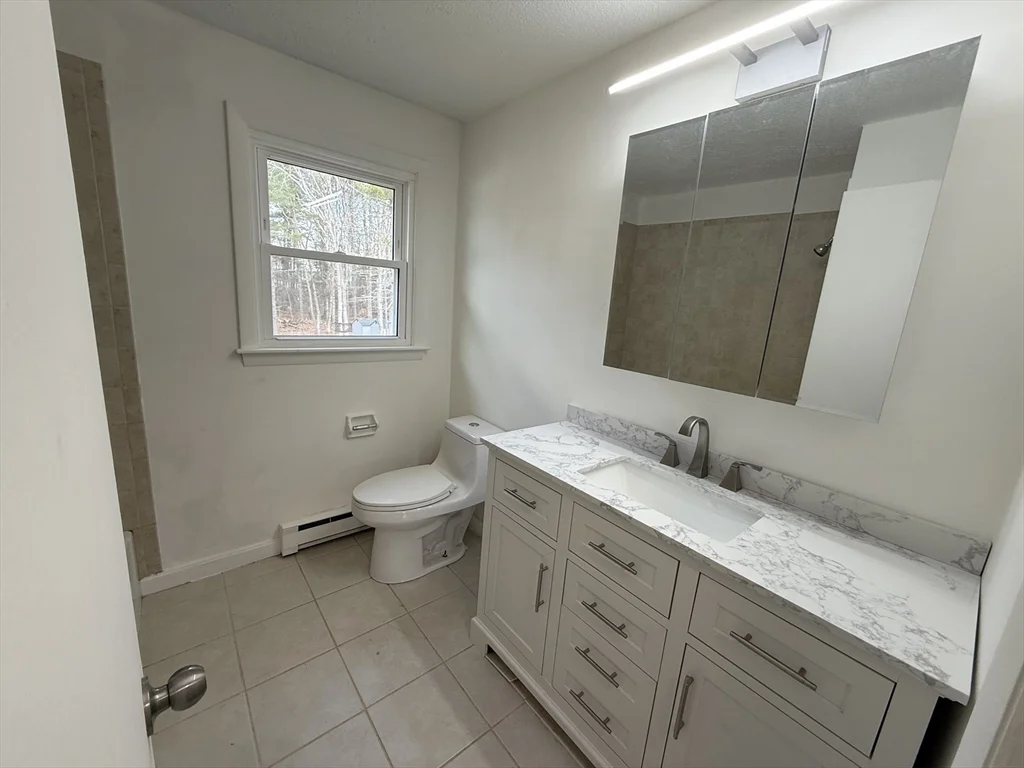 3 bed, 1 bath apartment for rent at 1328 East St Unit 0, Mansfield — photo 15 of 30