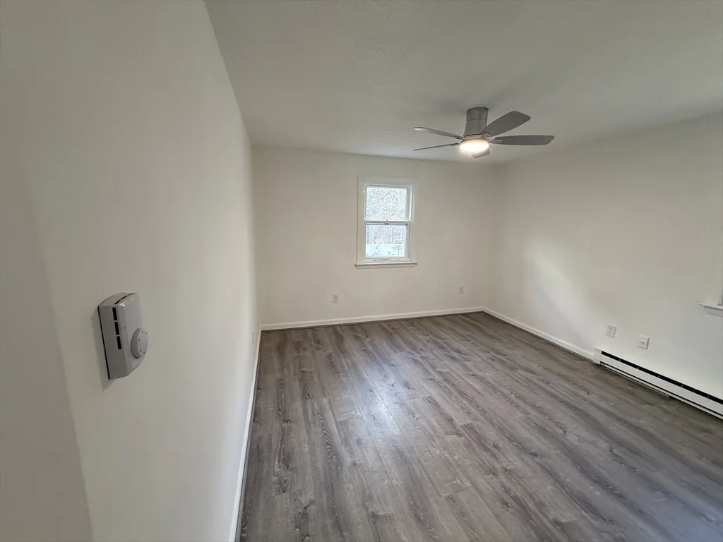 3 bed, 1 bath apartment for rent at 1328 East St Unit 0, Mansfield — photo 17 of 30