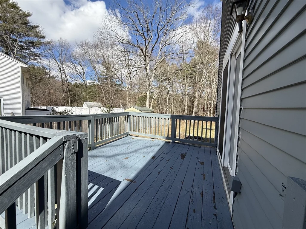 3 bed, 1 bath apartment for rent at 1328 East St Unit 0, Mansfield — photo 9 of 30