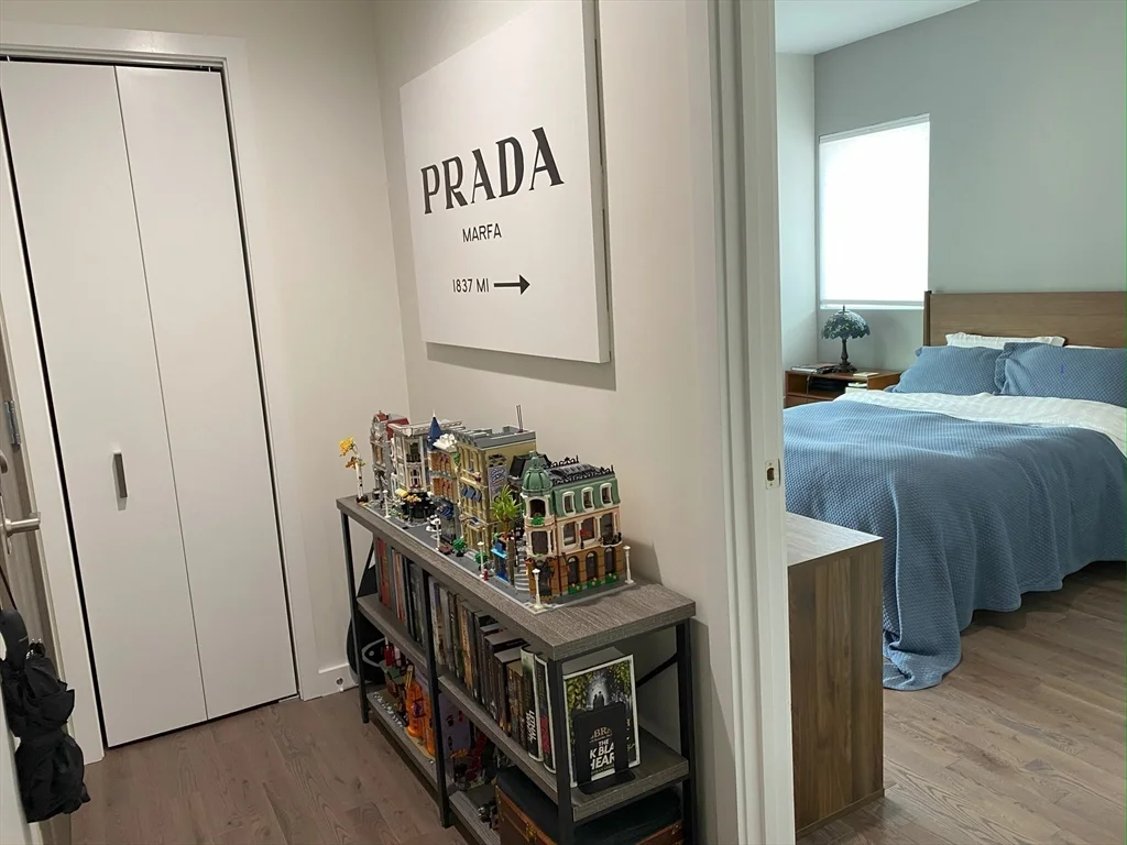 1 bed, 1 bath apartment for rent at 133-135 Hyde Park Ave Unit 133C, Jamaica Plain — photo 2 of 10