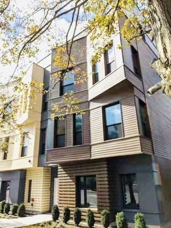1 bed, 1 bath apartment for rent at 133-135 Hyde Park Ave Unit 133C, Jamaica Plain