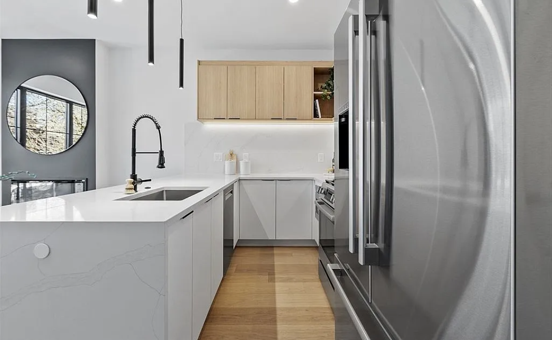 2 bed, 2 bath apartment for rent at 133 5th St Unit 4, East Cambridge — photo 6 of 16
