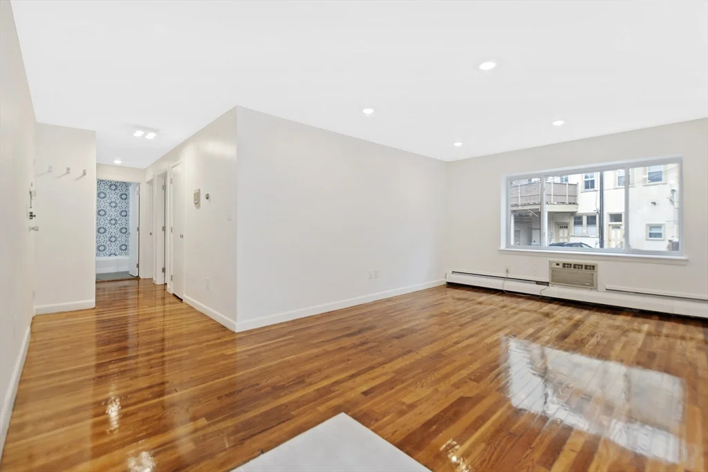 2 bed, 1 bath apartment for rent at 133 Beaconsfield Rd Unit 25, Brookline — photo 10 of 10