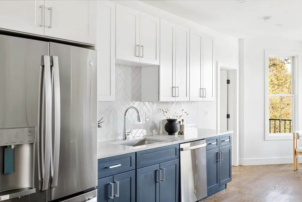 2 bed, 2 bath apartment for rent at 133 Boardman St Unit 3, East Boston — photo 21 of 33