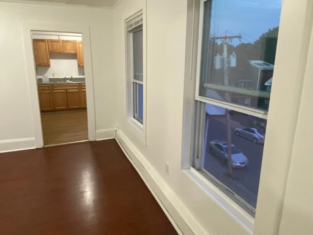 2 bed, 1 bath apartment for rent at 133 Chesnut St Unit 3, Lynn — photo 8 of 11