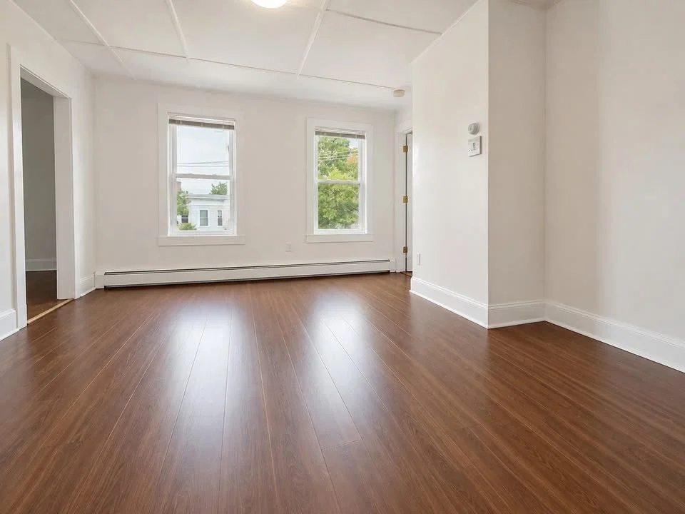 2 bed, 1 bath apartment for rent at 133 Chestnut St Unit 6, Lynn — photo 2 of 12